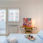 Suite Modern Tulipan Autentica Home Sharing