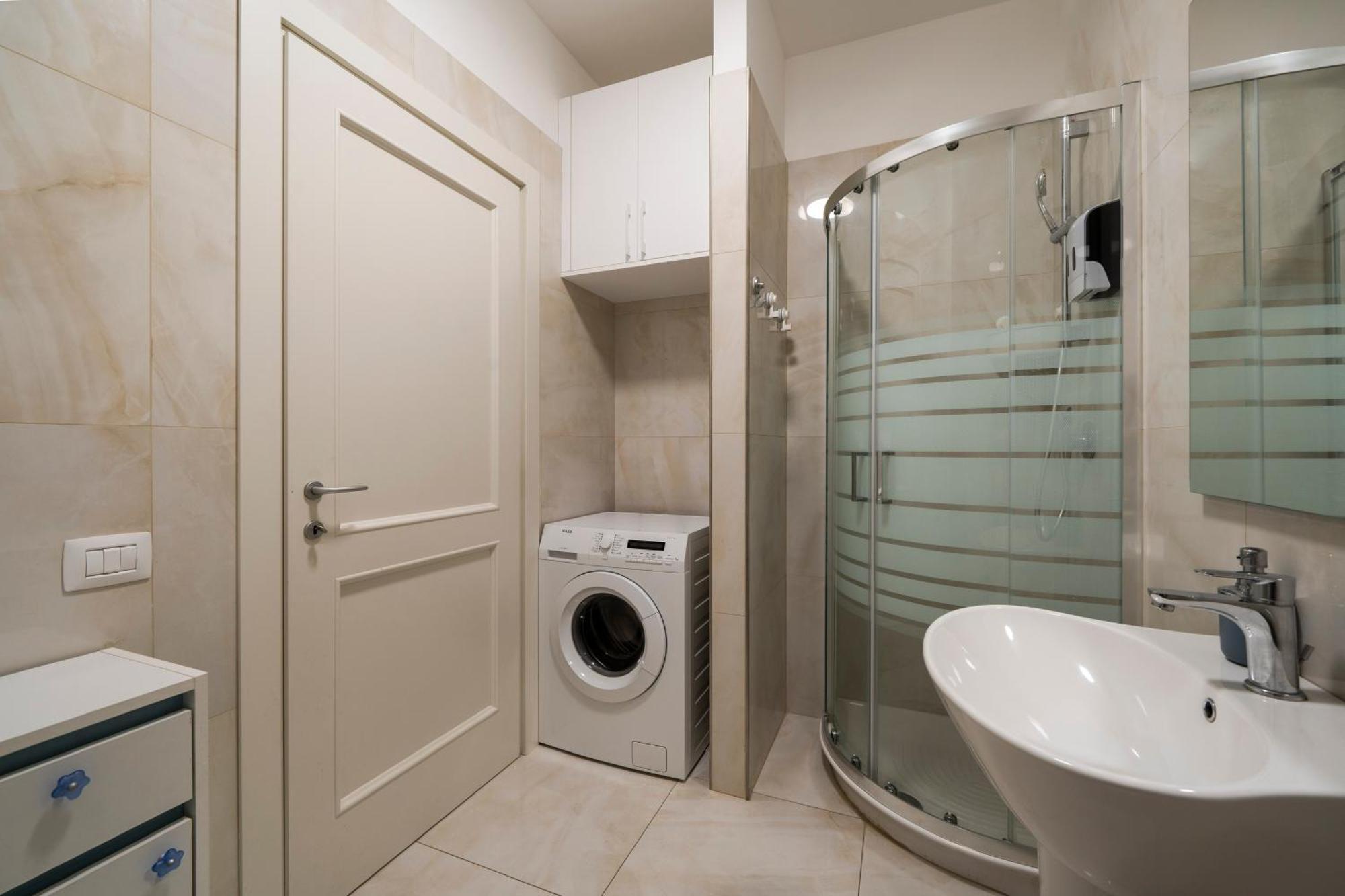 Suite Modern Tulipan Autentica Home Sharing