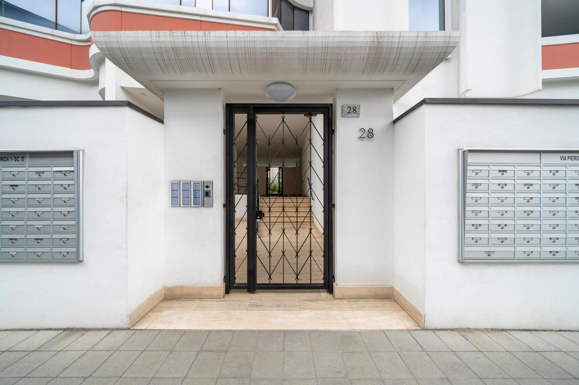 Apartment Suite Modern Tulipan Autentica Home Sharing Mailand